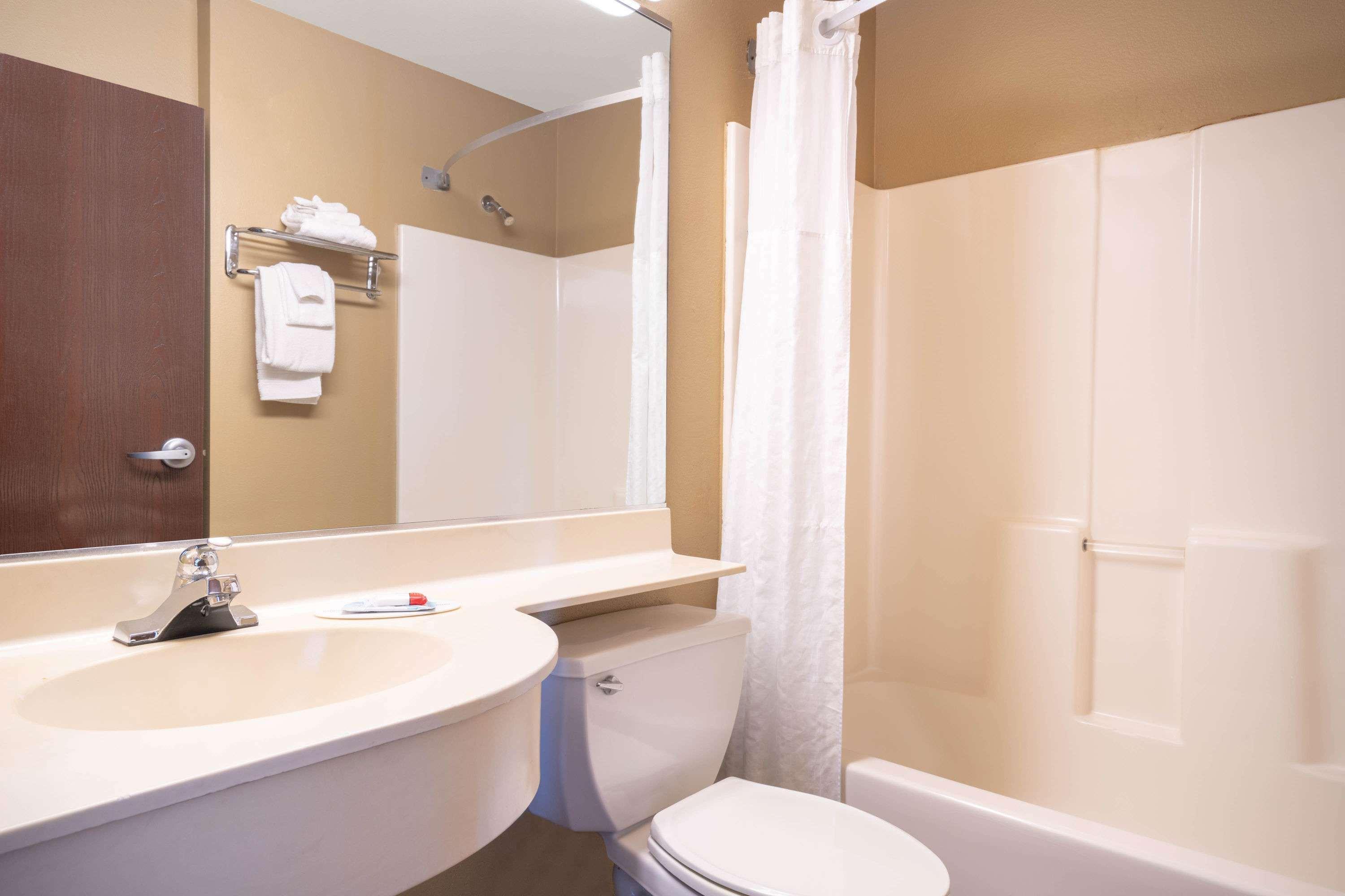 Microtel Inn & Suites By Wyndham Eagan/St Paul Extérieur photo